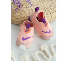 Пінетки у стилі Nike рожеві